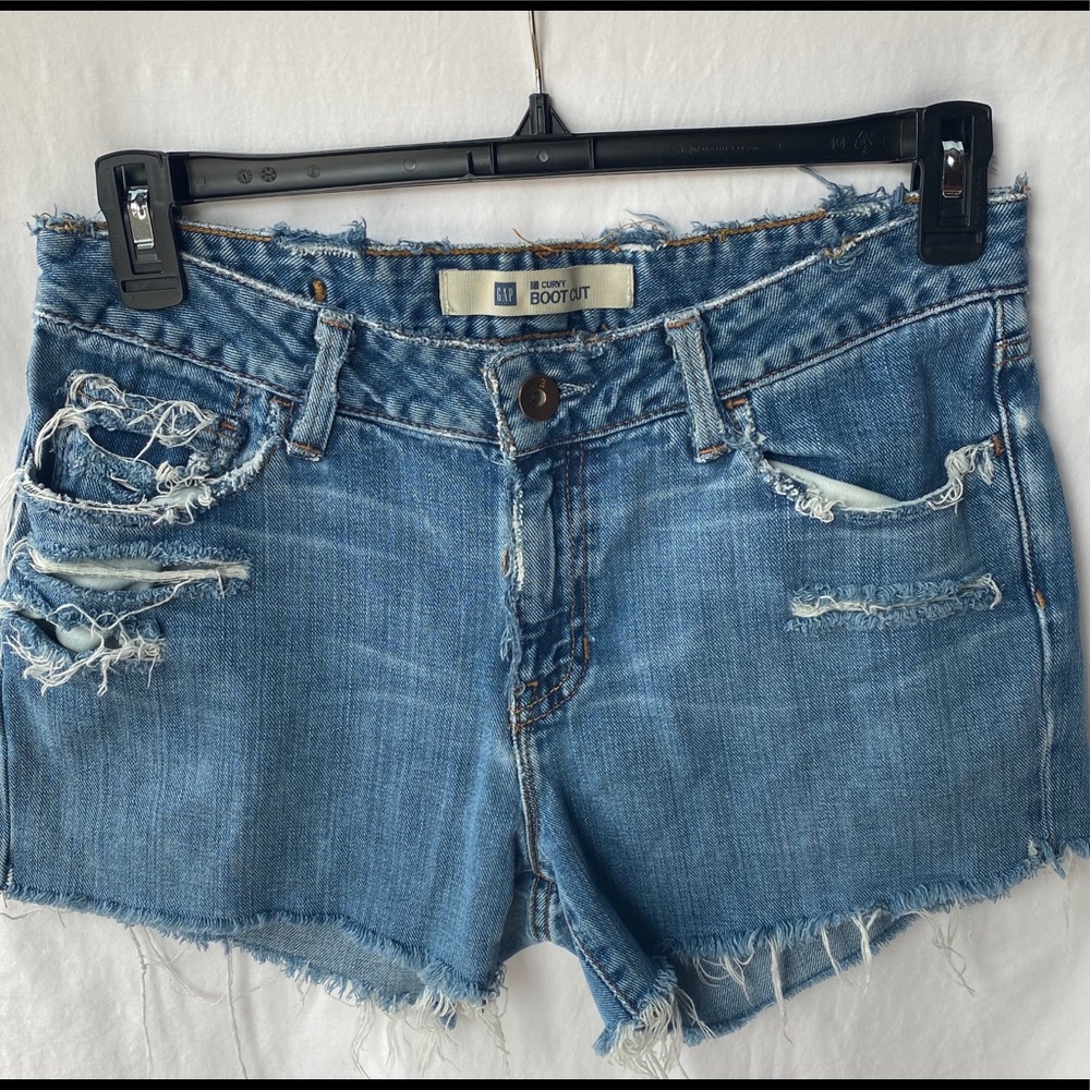 Gap Shorts